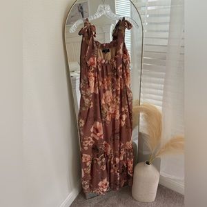 VICI Hadley tie midi Dress